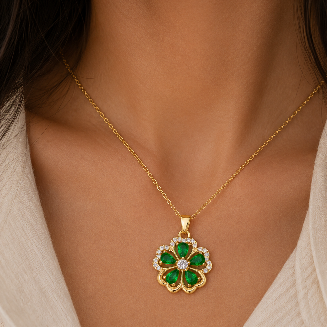 Delicate Green Crystal Clover Pendant Necklace in Gold