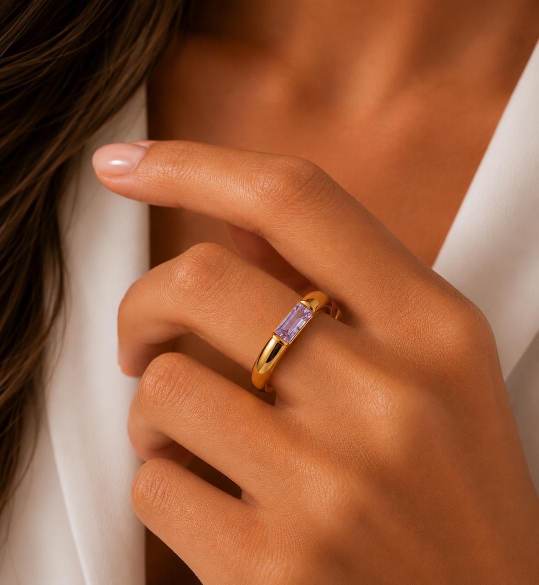 18k Baguette Cut Fine Birthstone Ring