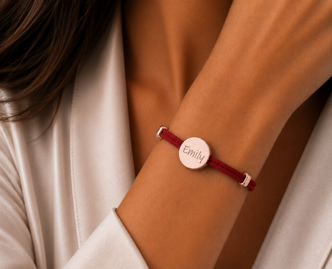 18k Custom Suede Circle Name Bracelet