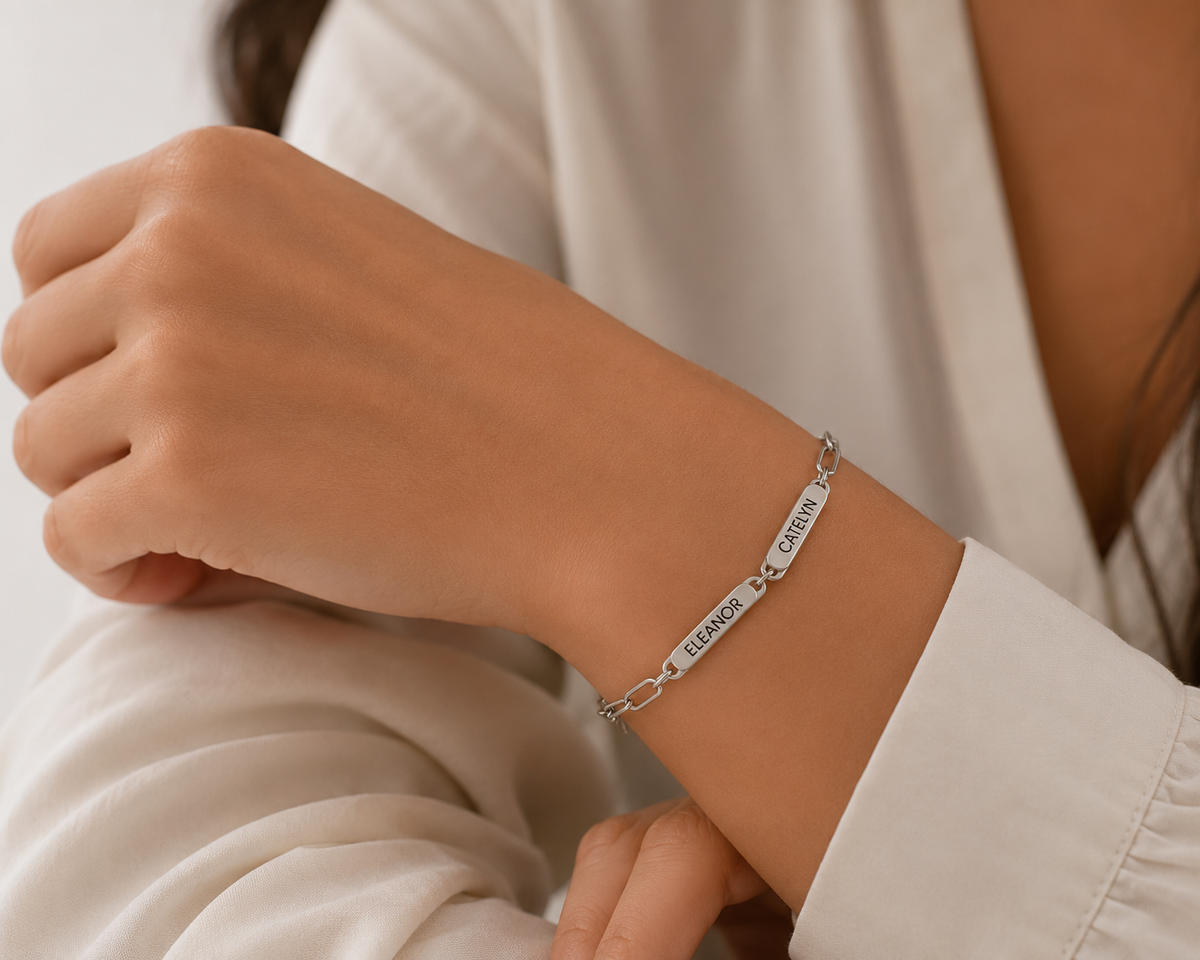 Personalized family names paperclip bracelet