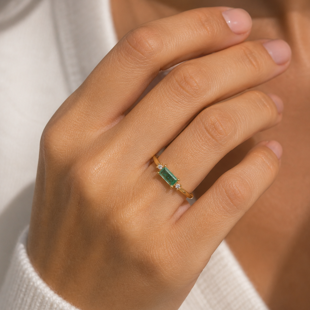 Fen dainty baguette ring with green zirconia
