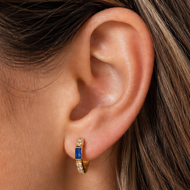 Baguette Huggie Earrings (Blue Sapphire)