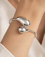 Load image into Gallery viewer, Bold Water Drop Bangle Bracelet
