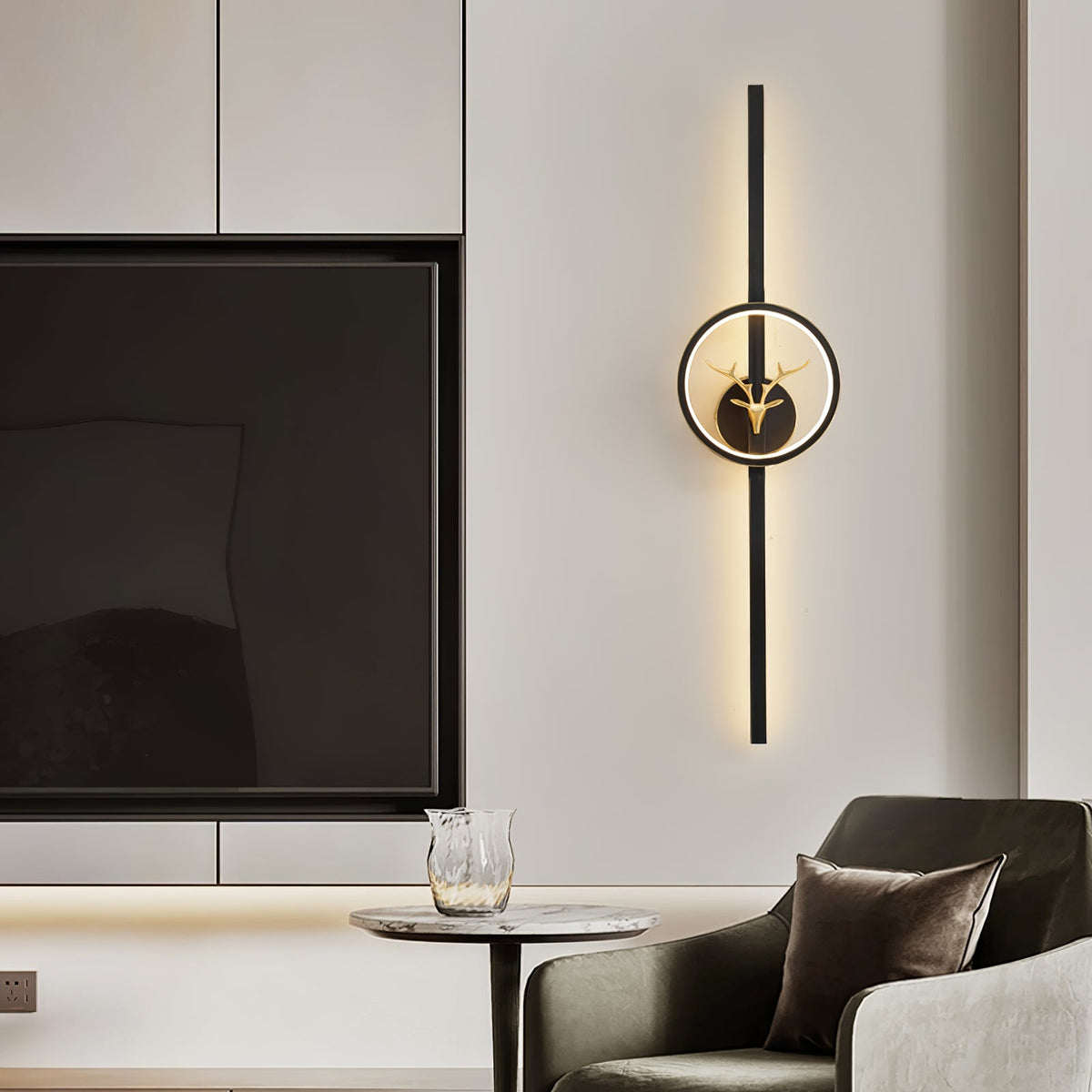 Deer Sculpture Brass Finish Home Wall Lamp