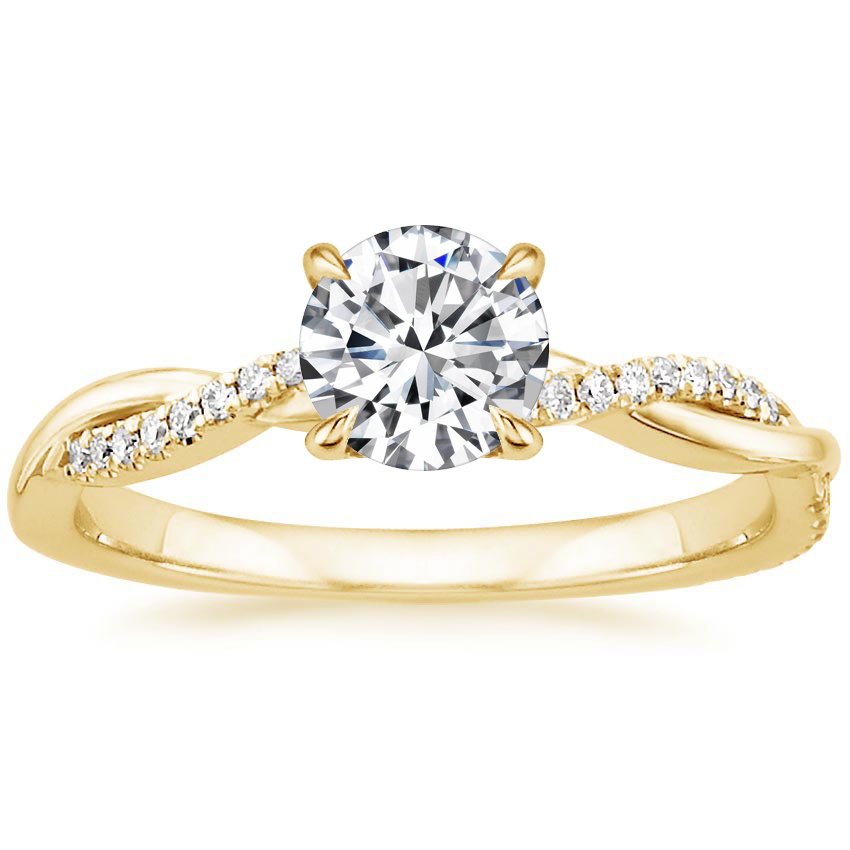 Luxurious Statement Ring in Gold