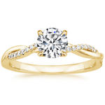 Load image into Gallery viewer, Luxurious Statement Ring in Gold
