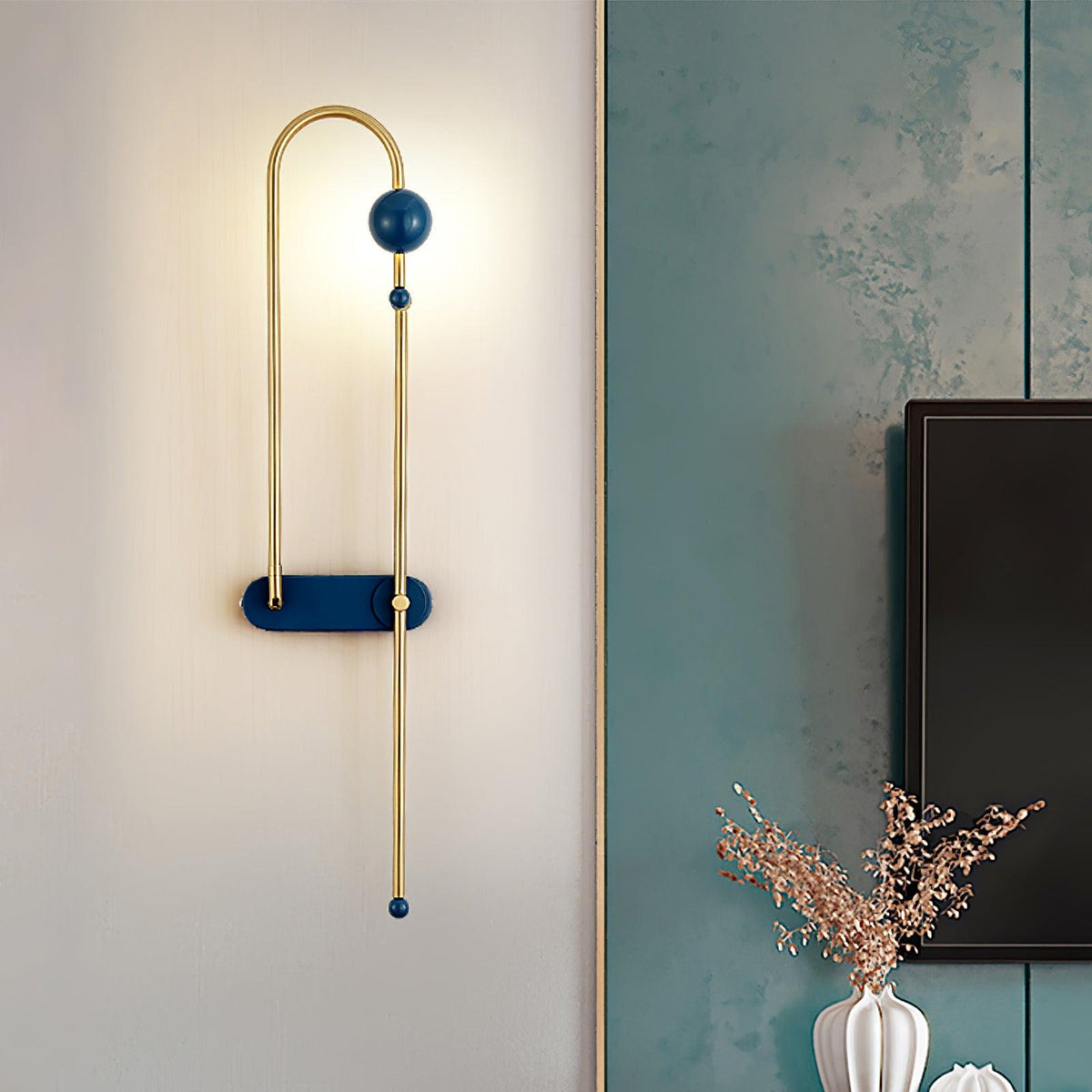 Curved Looped Metal Contemporary Wall Lamp