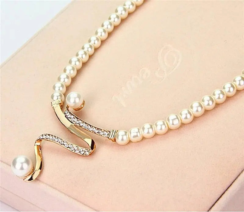 Bohemian Pearl Necklace and Earrings Set