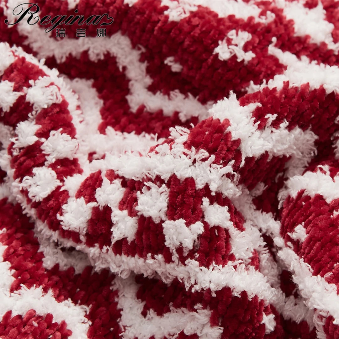 Christmas Chunky Knit Throw Blanket with Tufted Design