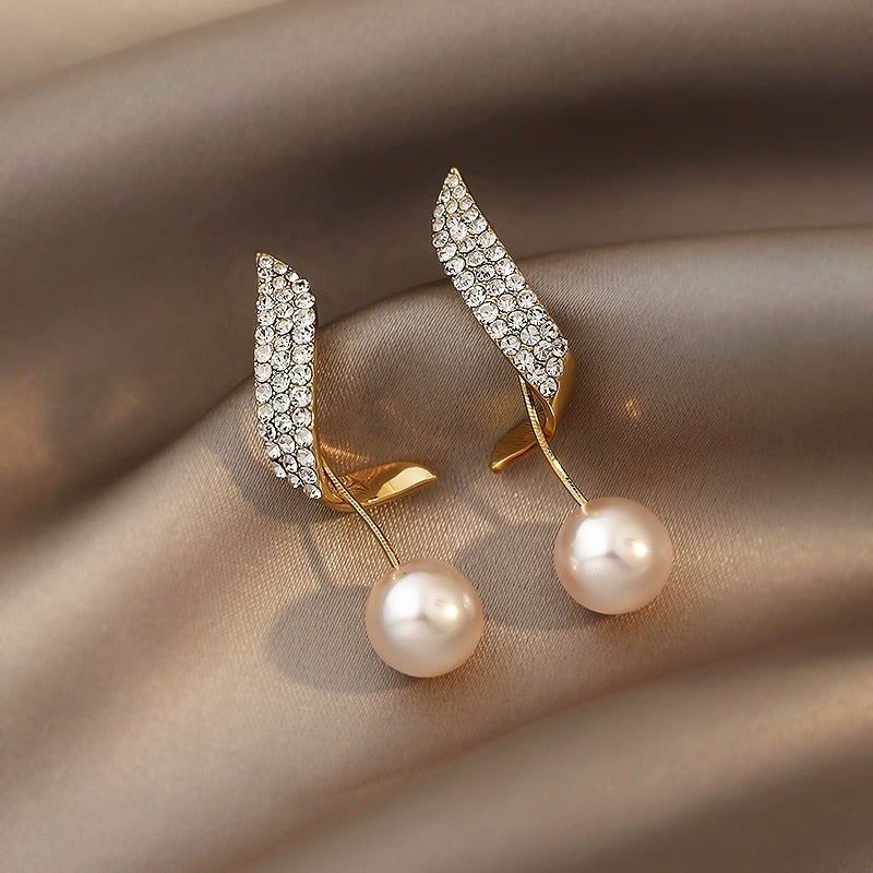 Bohemian Pearl Drop Earrings in Gold