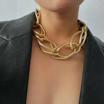 Load image into Gallery viewer, Kynéva Chain Collar Chunky Necklace
