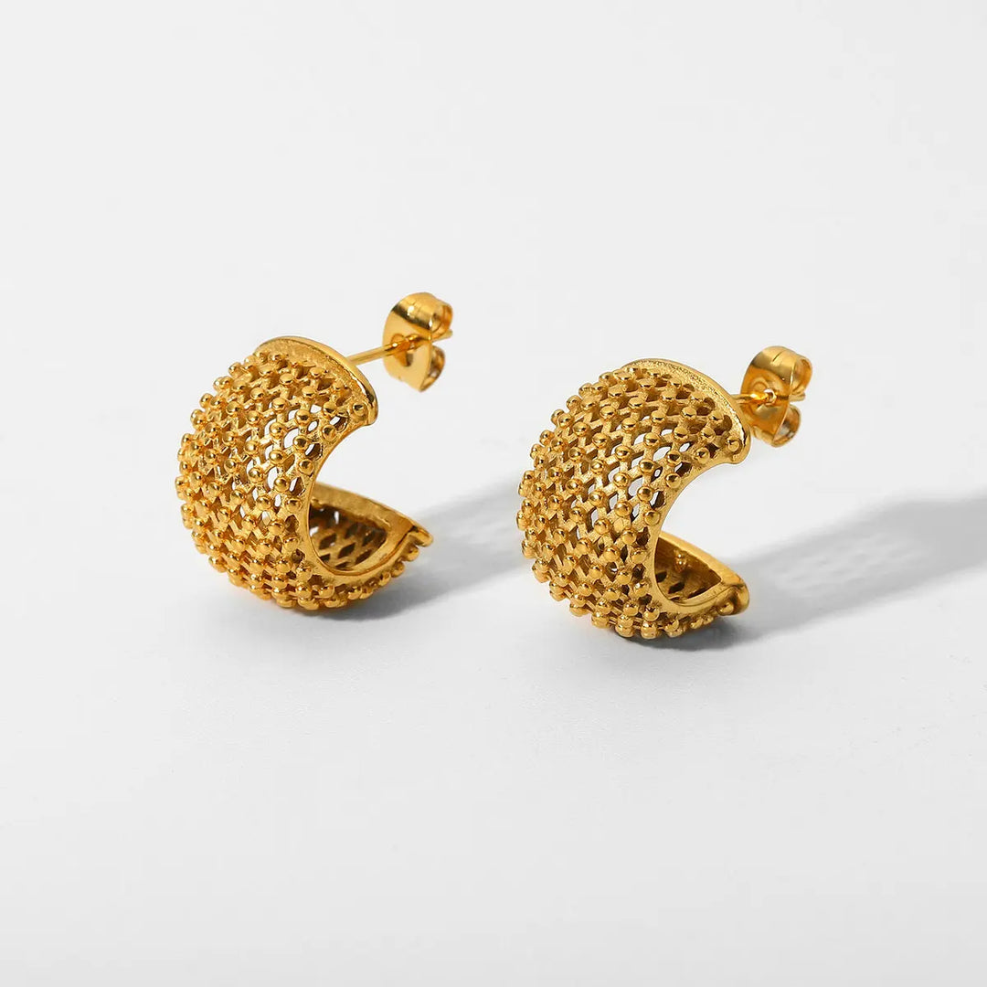 18k Mesh C Hoop Earrings