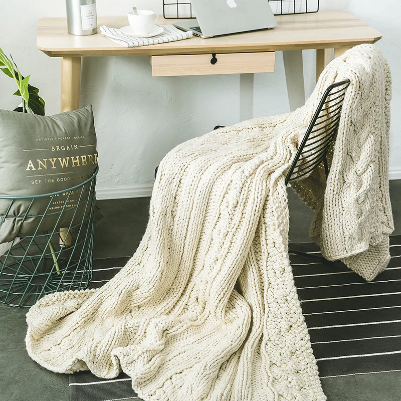 6lb Wool Chunky Knit Throw Blanket