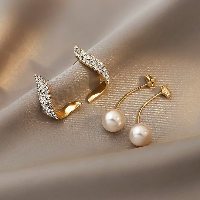 Bohemian Pearl Drop Earrings in Gold