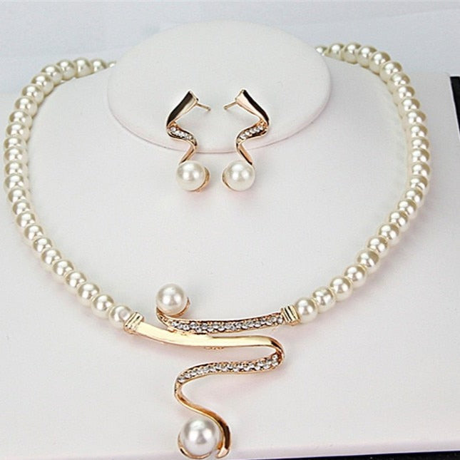 Sparkling Pearl Necklace and Earrings Set