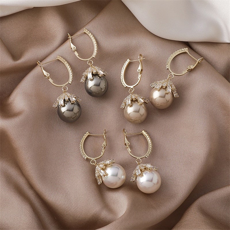 Classic Pearl Drop Earrings