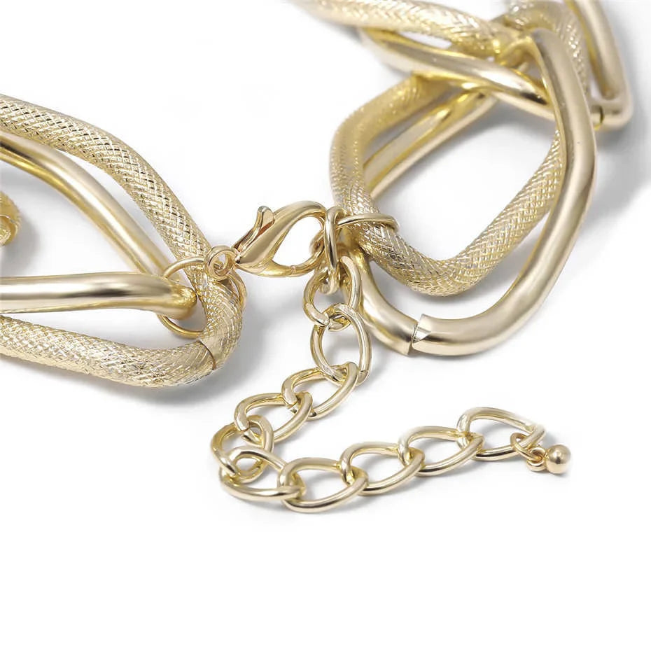 Kynéva Chain Collar Chunky Necklace