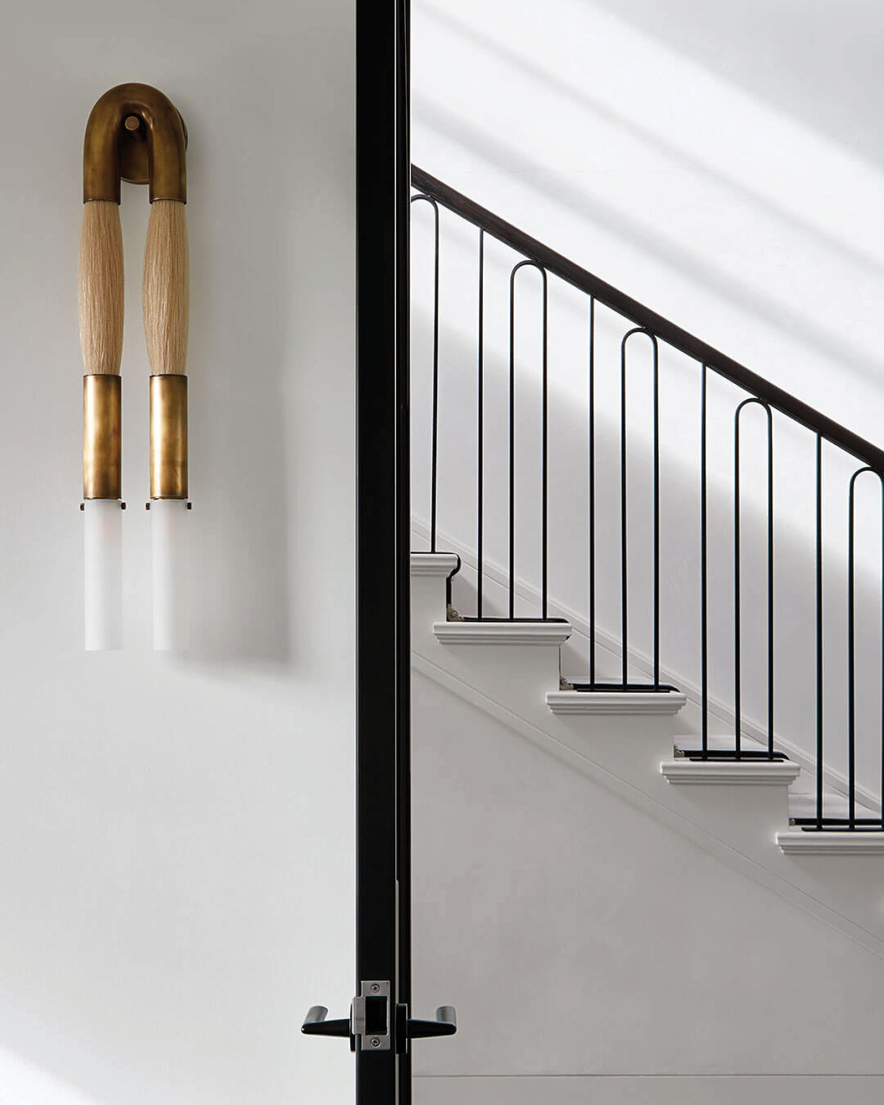 Horsehair Textured Crystal Glass Wall Lamp