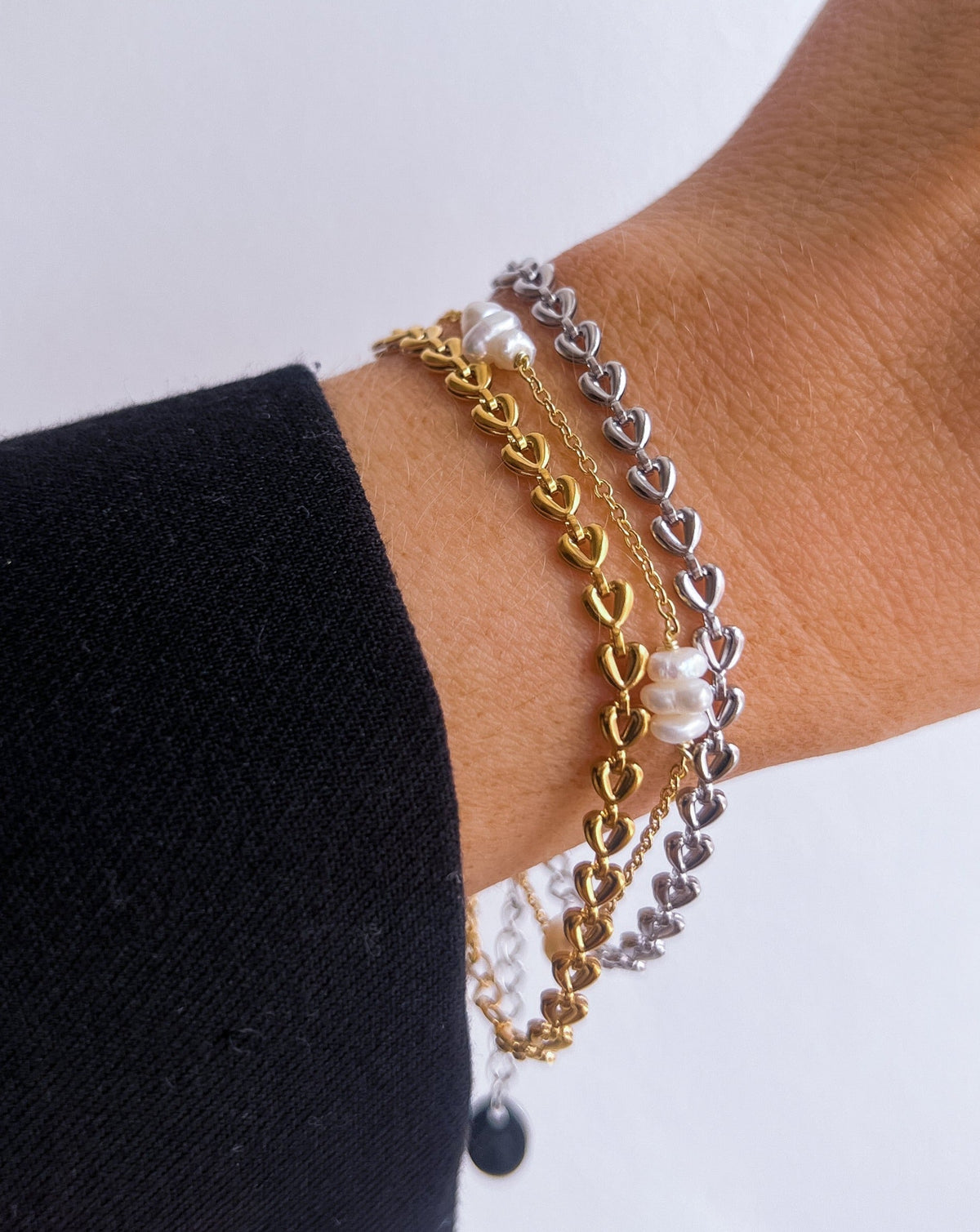 Kendra gold heart chain bracelet