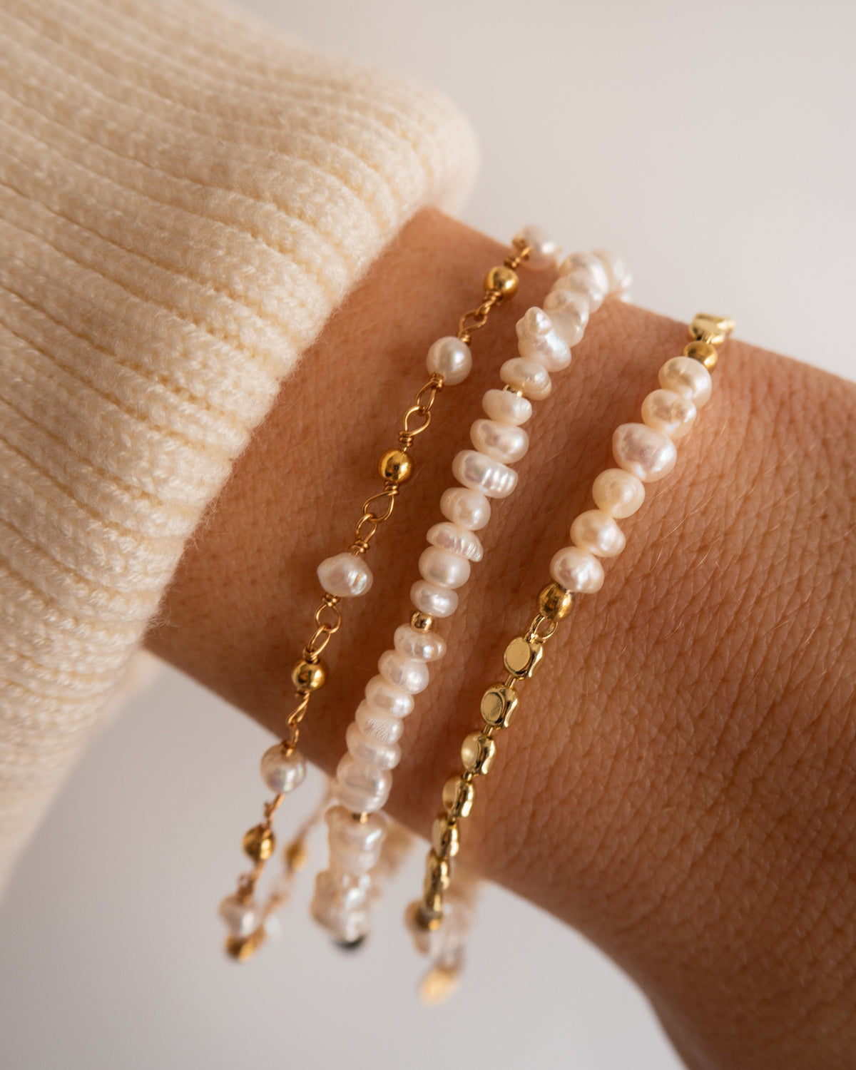 Siena disc chain pearl bracelet