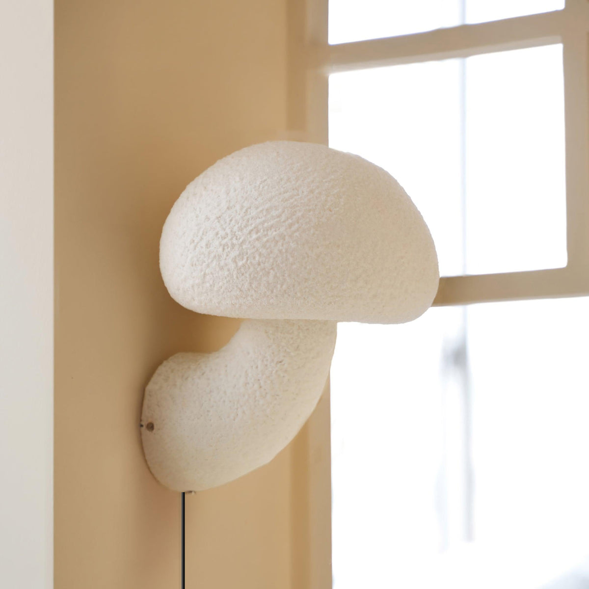 Mushroom Resin Contemporary Ambient Wall Lamp