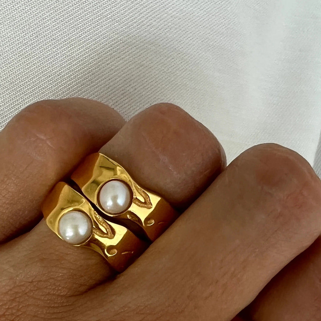 Dainty Pearl Statement Ring in Gold