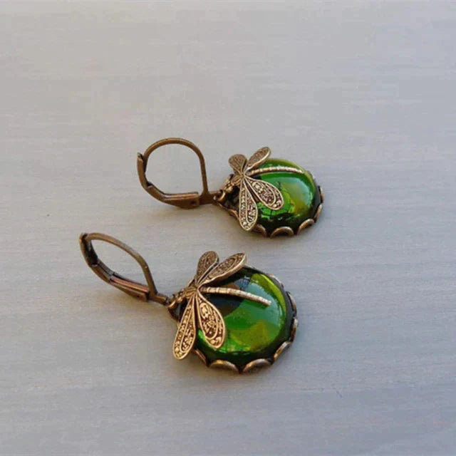 Chic Antique Drop Earrings in Gold
