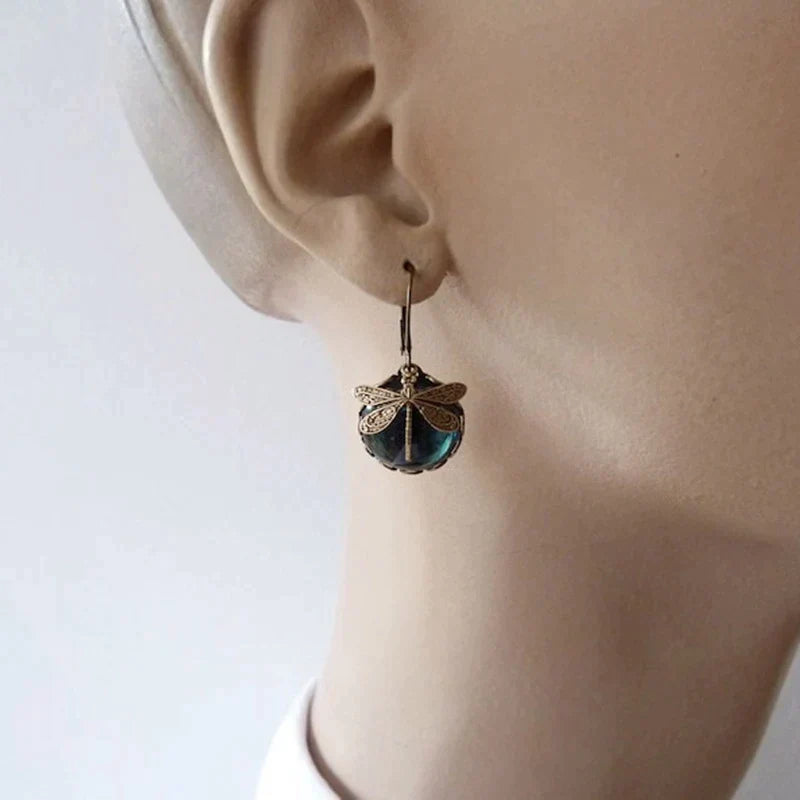 Chic Antique Drop Earrings in Gold