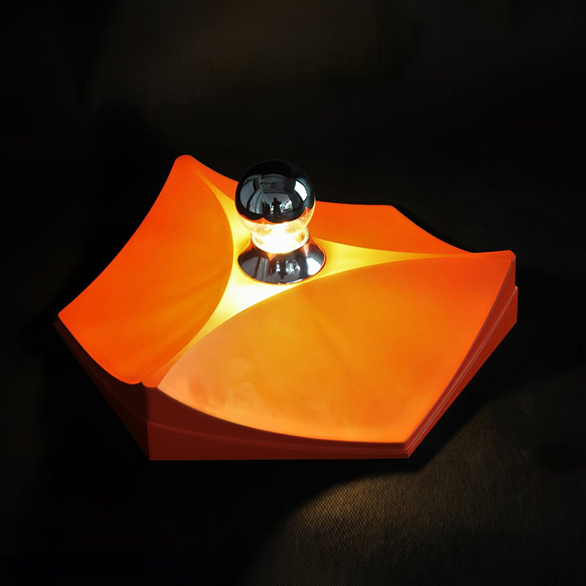 Pentagon Contemporary Polycarbonate Wall Lamp