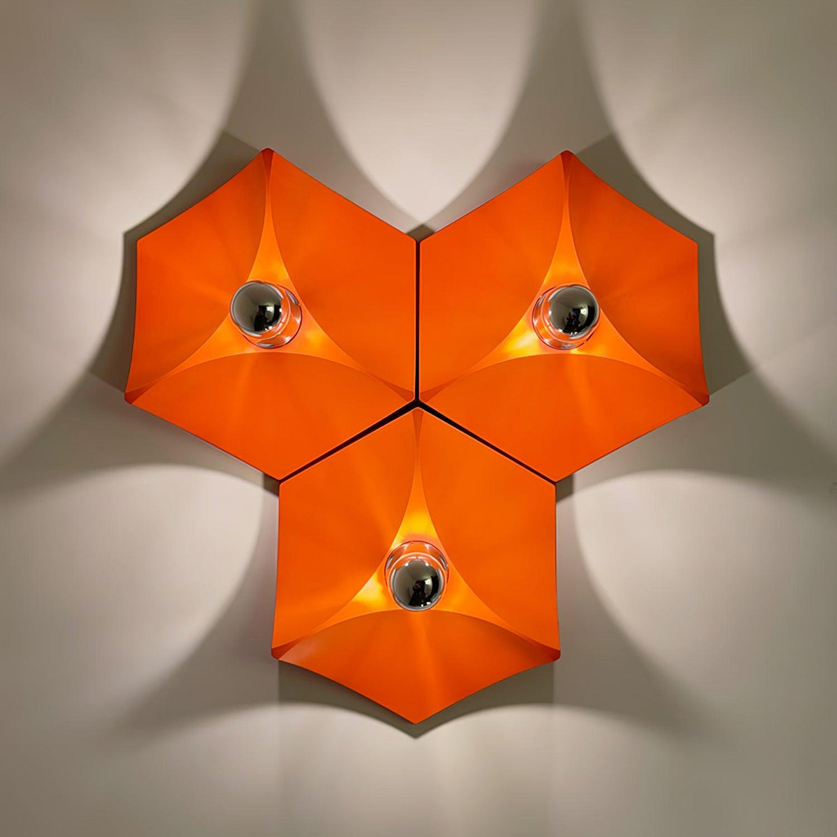 Pentagon Contemporary Polycarbonate Wall Lamp