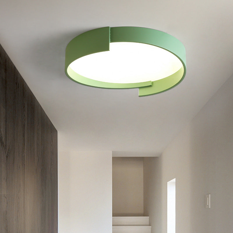 Contemporary Round Flush Mount Ceiling Light