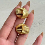 Load image into Gallery viewer, Sonia Gold Wave Earrings
