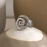 Load image into Gallery viewer, 18k Spiral Statement Ring
