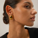 Load image into Gallery viewer, 18k Hammered Oval Earring
