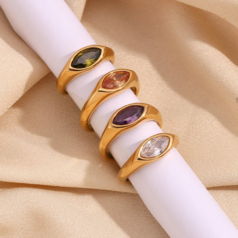 18k Oval Diamond Cut Ring