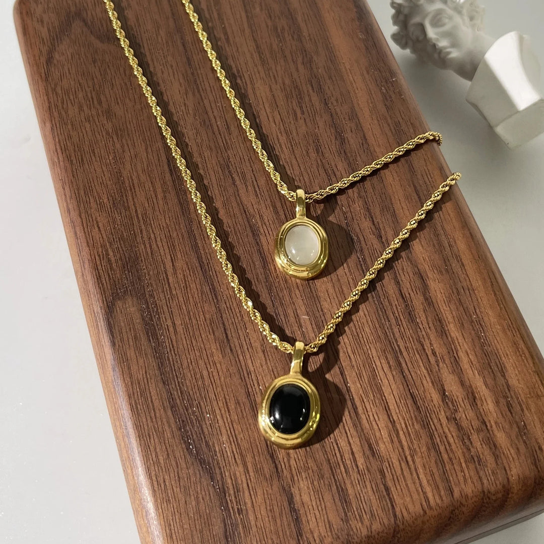 18k Obsidian Oval Necklace