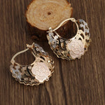 Load image into Gallery viewer, Intricate Open Floral Earrings
