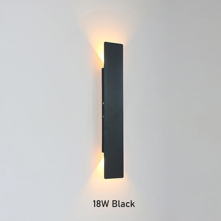 Sleek Dual-Beam Wall Lamp