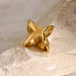Load image into Gallery viewer, 18k Classy Crossed Intersect Ring
