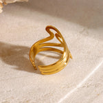 Load image into Gallery viewer, Dainty Ripple Effect Ring

