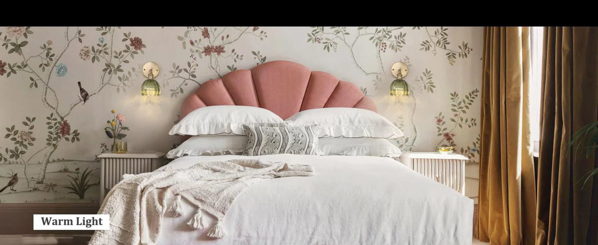 Retro Petal Glass Wall Lamp With Remote Control &amp; Rechargeable Bulb