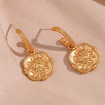 Load image into Gallery viewer, Dainty Sun Charm Textured Earring
