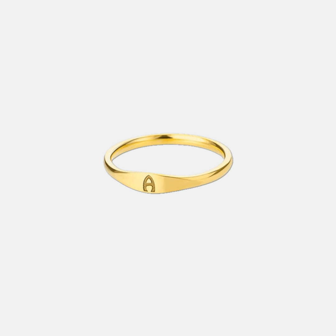 Letter ring