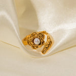 Load image into Gallery viewer, Adjustable Pearl Camellia Flower Ring
