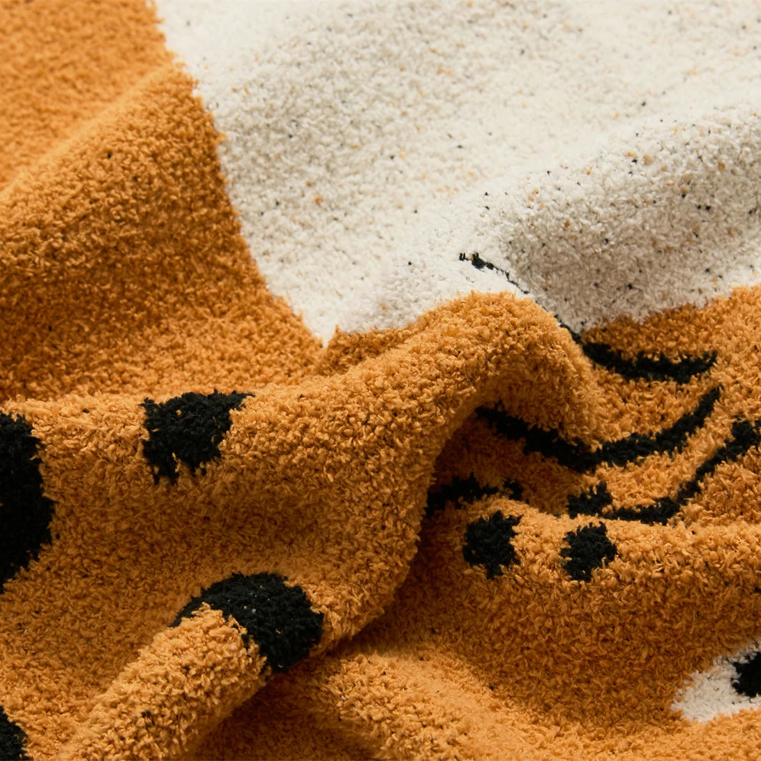 Cat Jacquard Knitted Blanket - Cozy Microfiber Throw for Stylish Room Decor