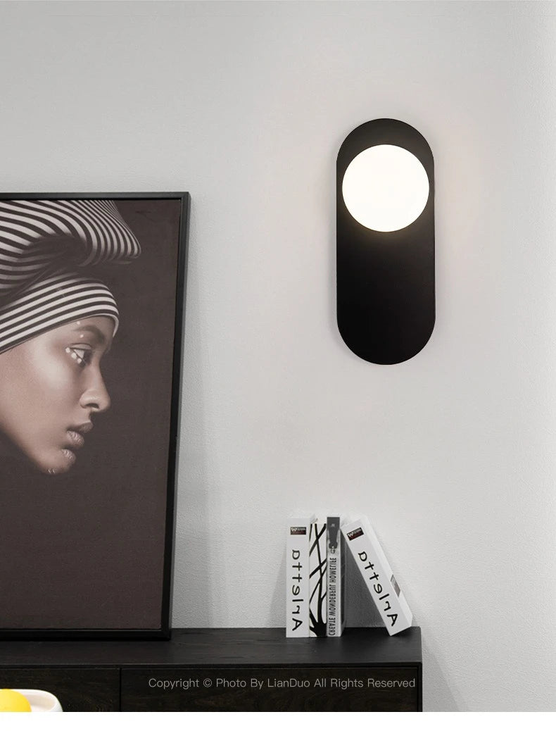 Simple Indoor Glass Globe Wall Lamp in Black or Gold