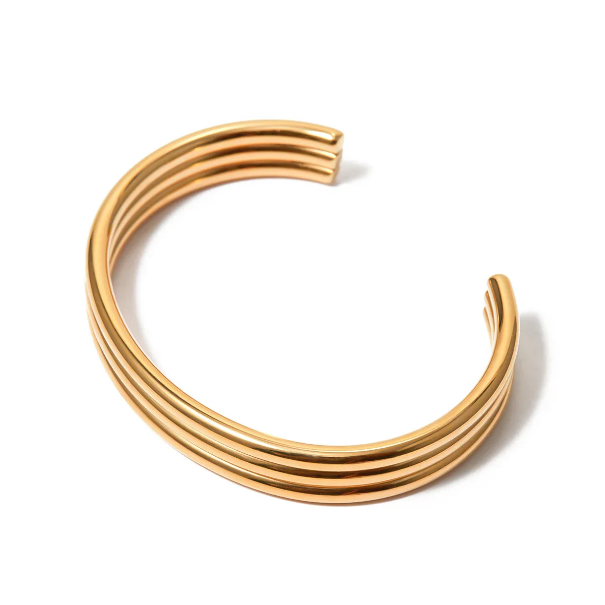 18k triple ribbed bangle bracelet