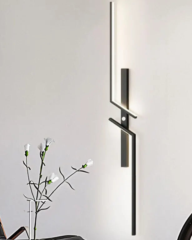 Motion Sensor Enabled Contemporary Wall Light Sconce in Black & Gold