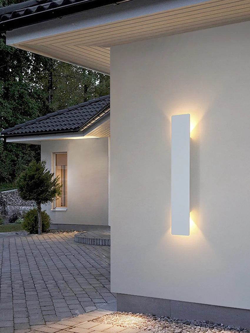Waterproof Up &amp; Down Outdoor Wall Light