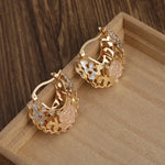 Load image into Gallery viewer, Intricate Open Floral Earrings
